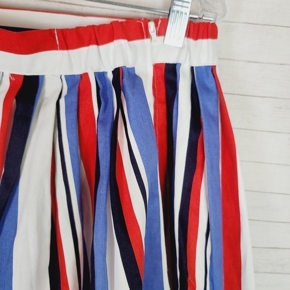 MODCLOTH VERTICAL STRIPED KNEE HIGH SKIRT, SZ LARGE - Picture 2 of 14